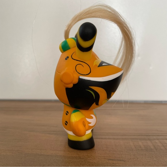 Kidrobot Art of War Dunny Patricio Oliver Set of Three Knights Yellow Red Teal - Picture 2 of 13